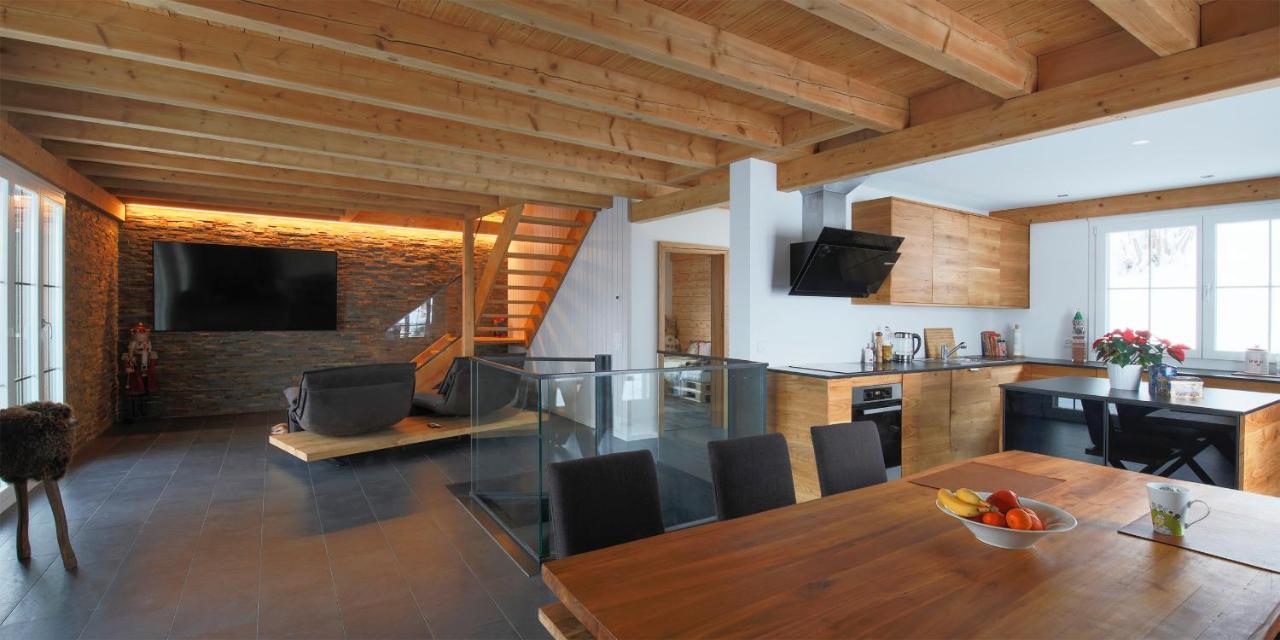 Exklusives Chalet Mit Traumhafter See- Und Bergsicht Seelisberg Luaran gambar