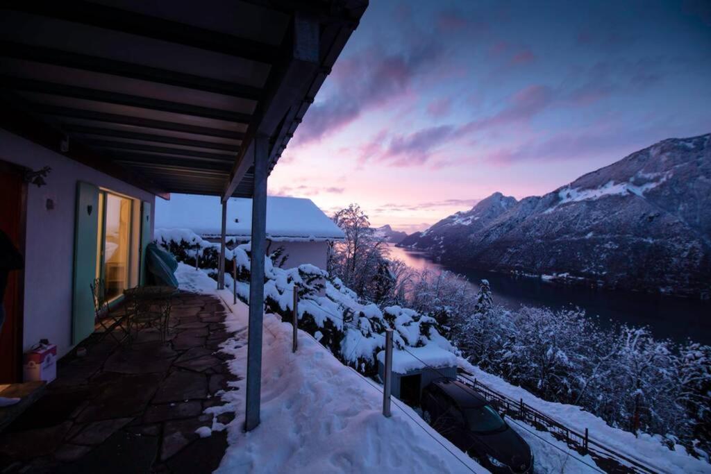 Exklusives Chalet Mit Traumhafter See- Und Bergsicht Seelisberg Luaran gambar